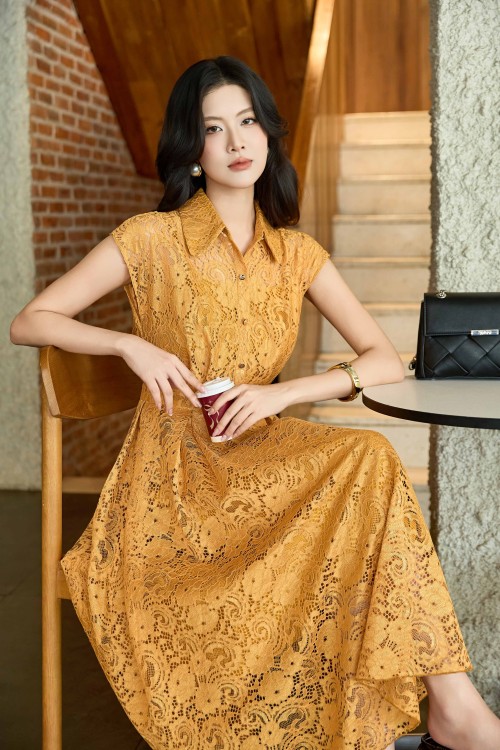 Sixdo Yellow Lace Flared Dress